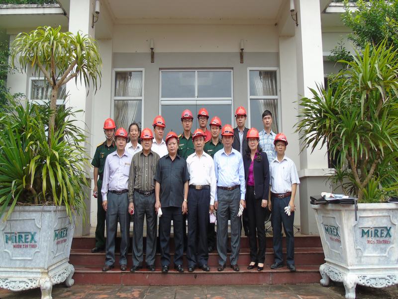 Chủ tịch tỉnh Cao Bằng Hoàng Xuân Ánh thăm và làm việc với nhà máy Mirex